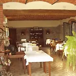 Cascina Bozzetti - Tutta La In Esclusiva *