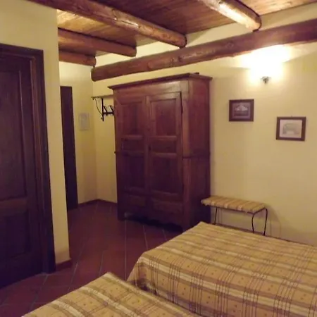 Cascina Bozzetti - Tutta La In Esclusiva *